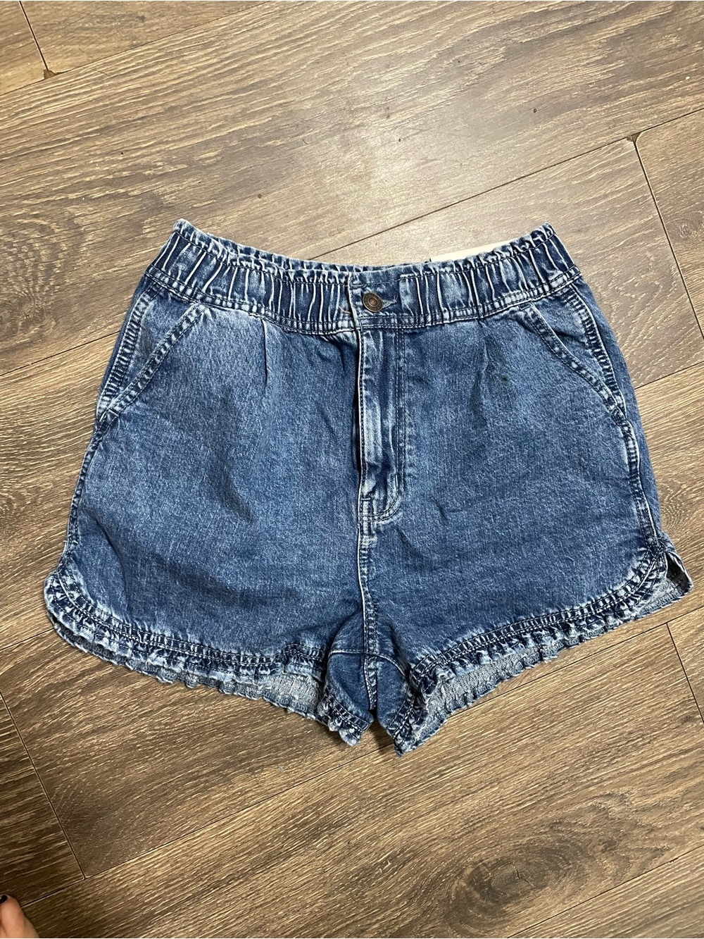 New American Eagle mom shorts 25  us 0 Elastic-Waist Jean Denim Shorts in Blue